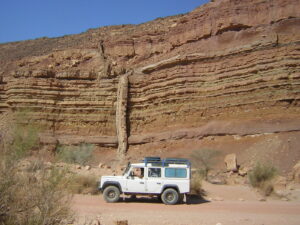 the famous dike of Makhtesh Ramon