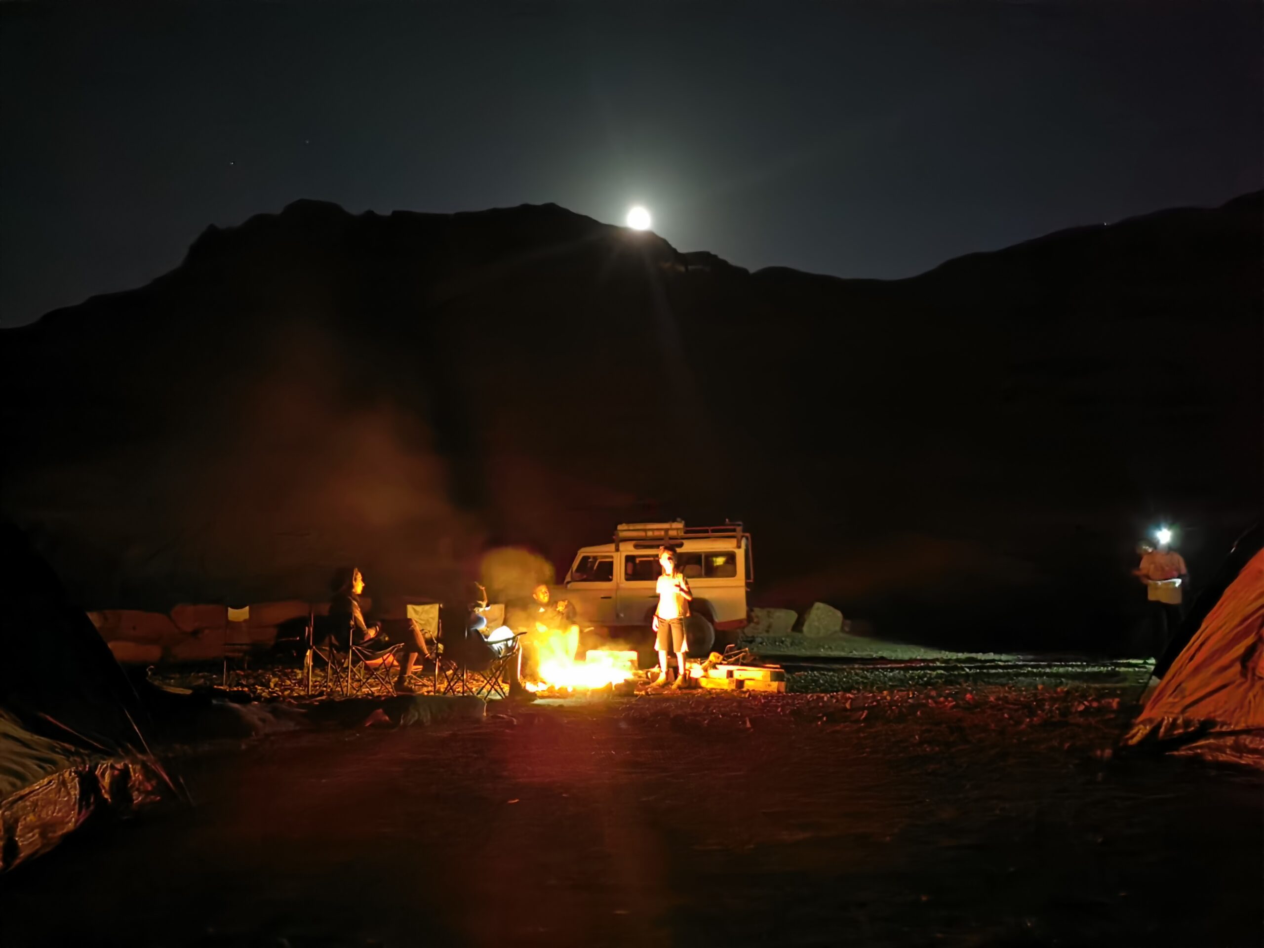 Stargazing at night, the Ramon crater 